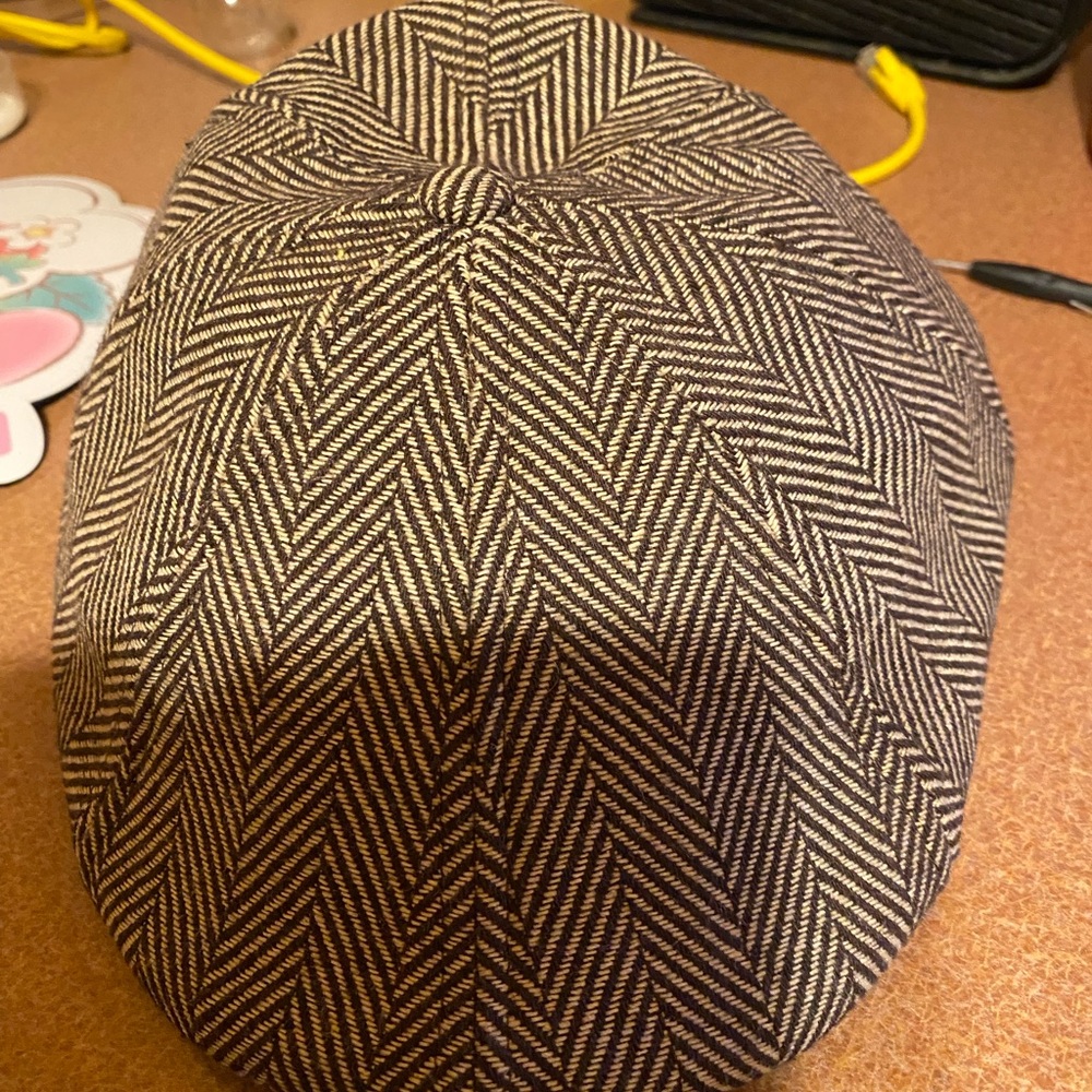 Boston Scally/brown in Herringbone Pattern